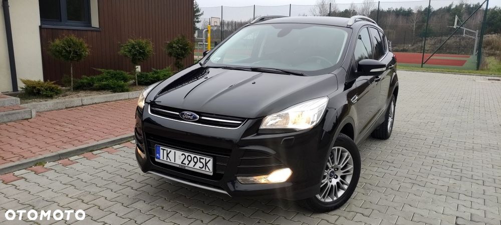 Ford Kuga 2.0 TDCi 2x4 Titanium - 3