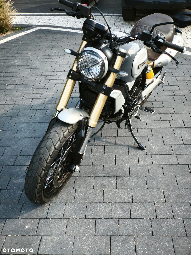 Ducati Scrambler - 16