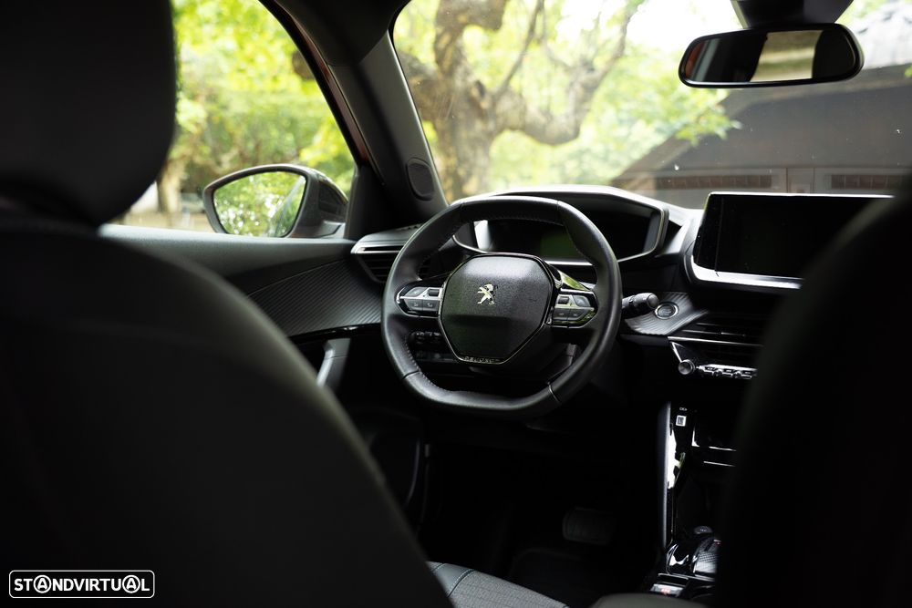 Peugeot 2008 - 16