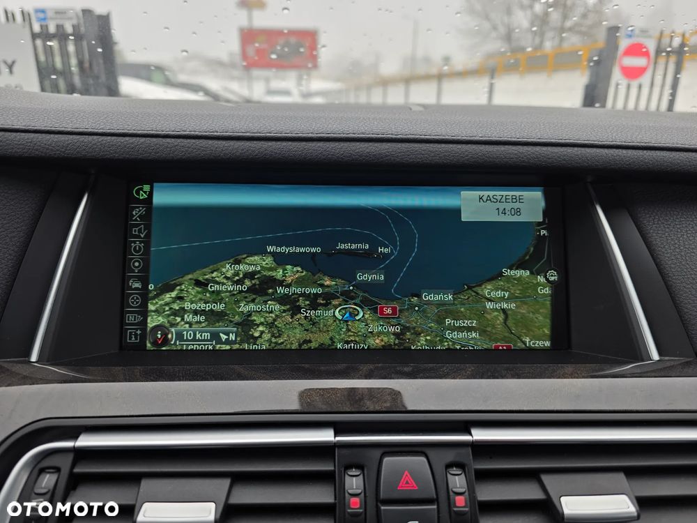 BMW Seria 7 740d xDrive - 18