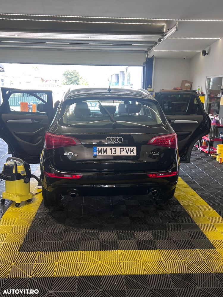Audi Q5 2009 photo 4