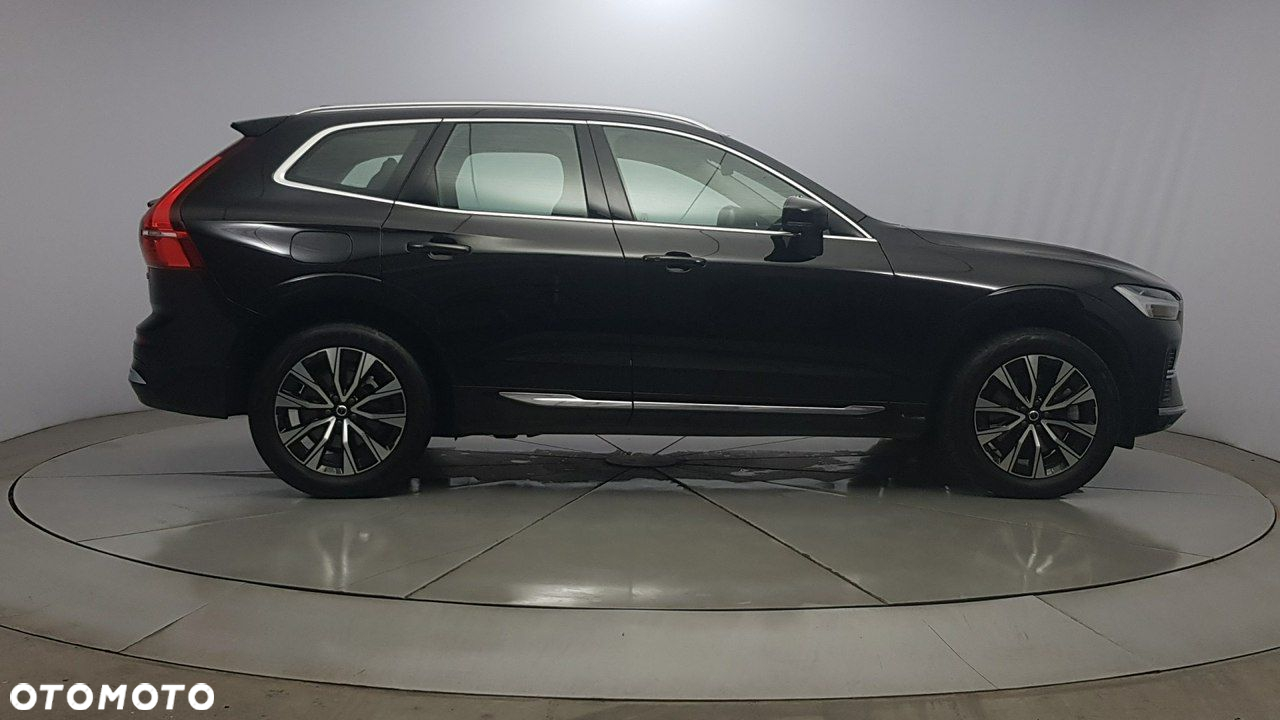 Volvo XC 60 - 8