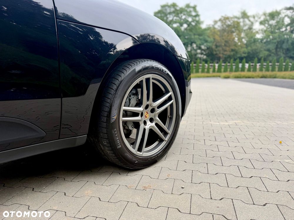 Porsche Macan - 19
