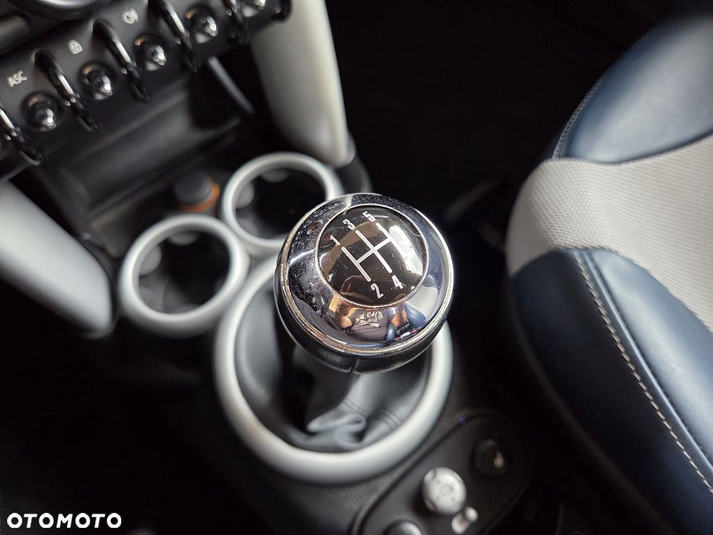 MINI Cooper Checkmate - 22