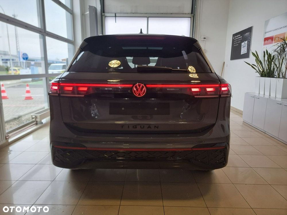 Volkswagen Tiguan - 6