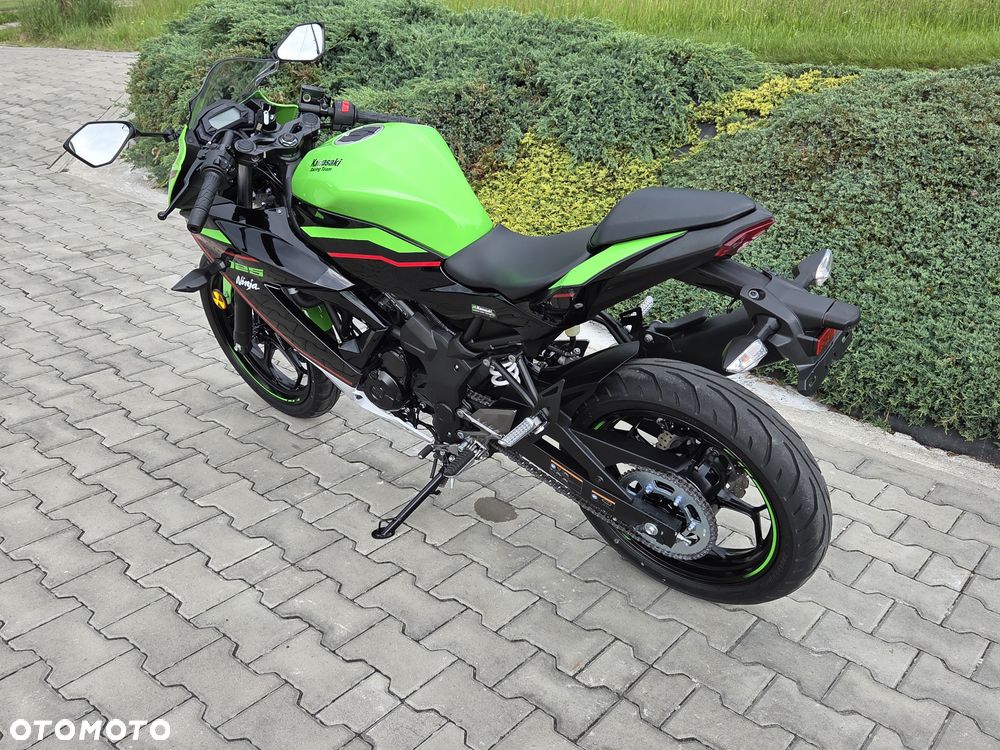 Kawasaki Ninja - 27