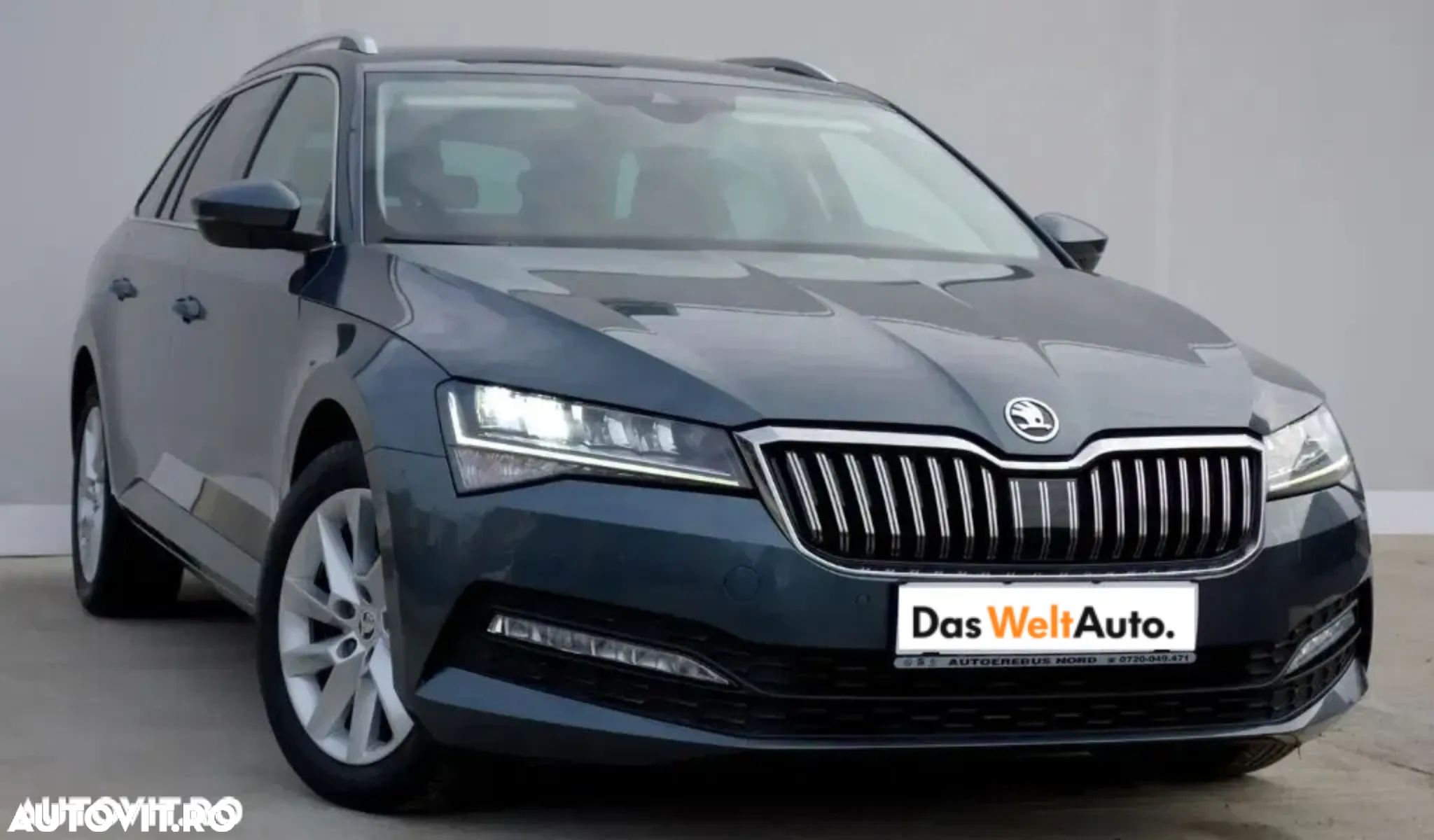 Skoda Superb Combi 2.0 TDI DSG Style - 1