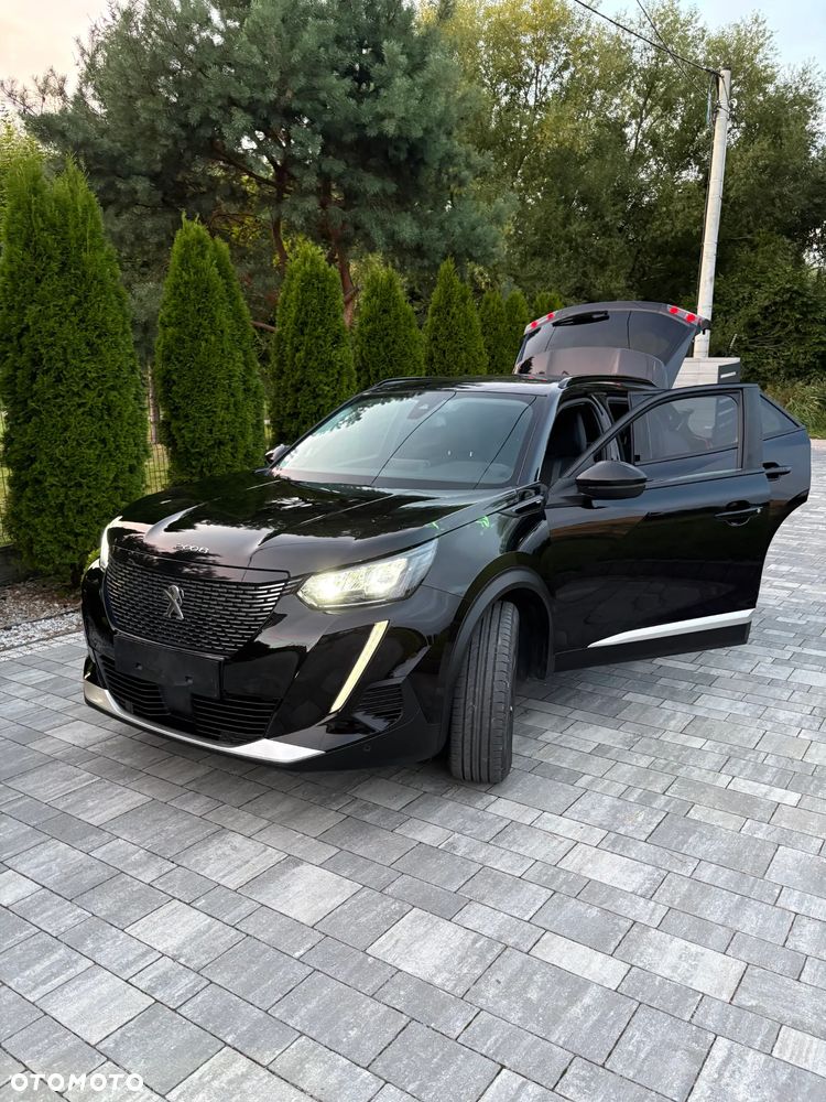 Peugeot 2008 1.5 BlueHDi Allure Pack S&S EAT8 - 17