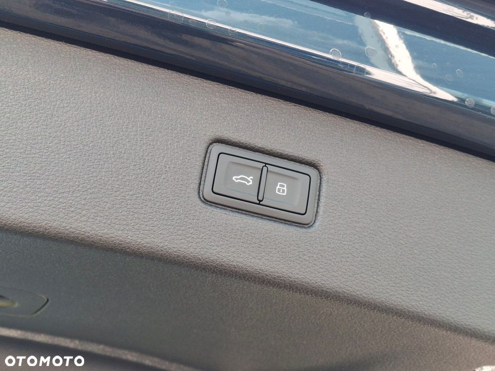 Audi Q7 - 11
