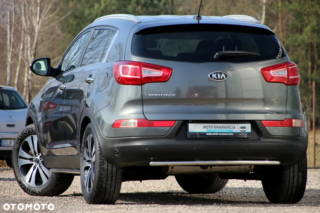 Kia Sportage 2.0 CVVT 2WD Spirit - 17