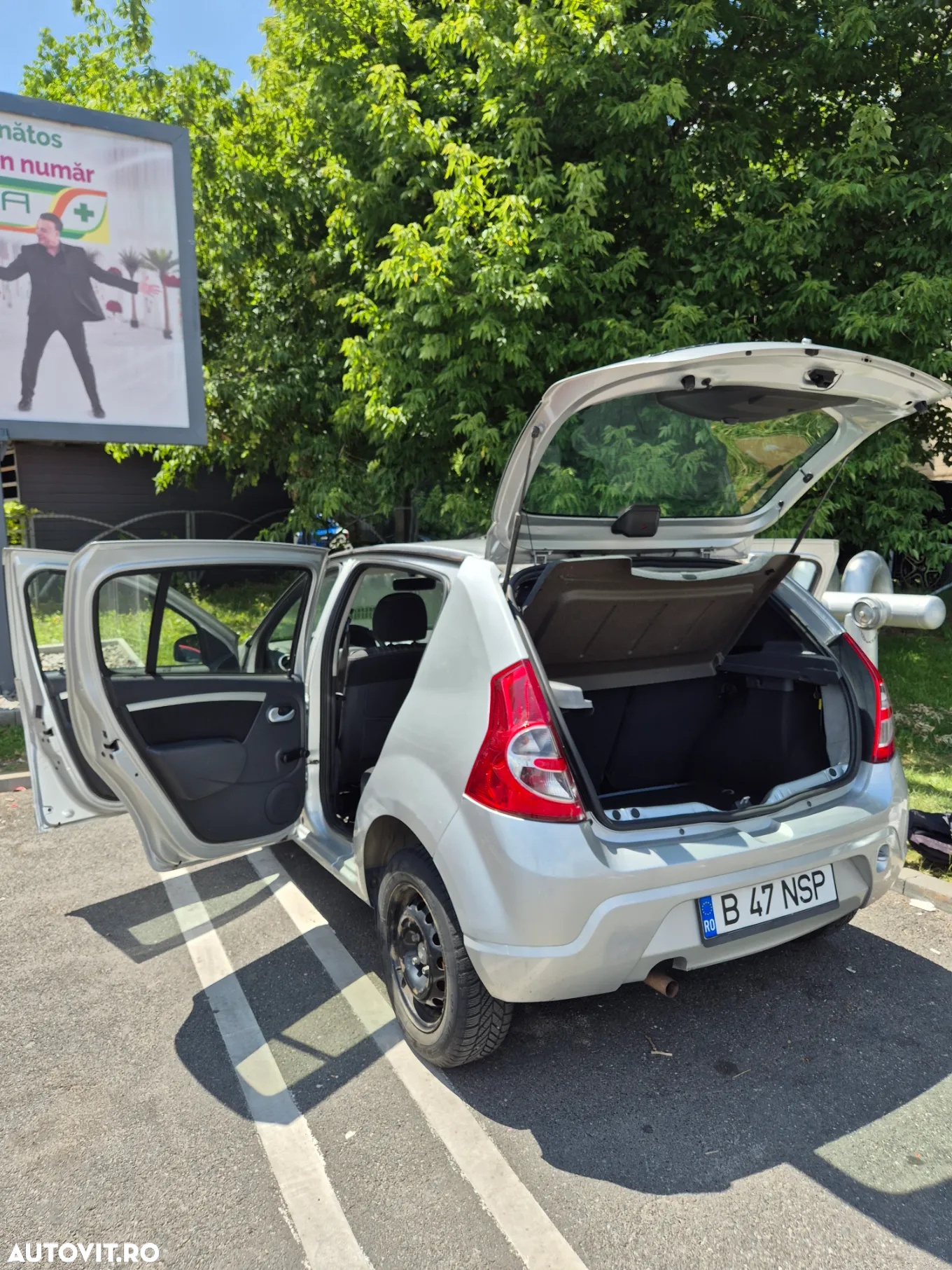 Dacia Sandero 1.6 MPI Laureate - 16
