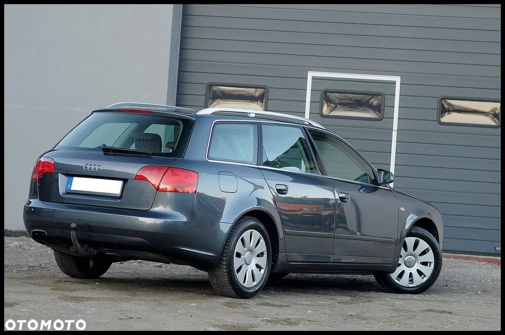 Audi A4 Avant - 4