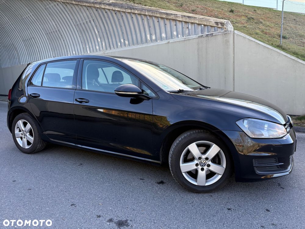 Volkswagen Golf 1.6 TDI BlueMotion Technology Comfortline - 12