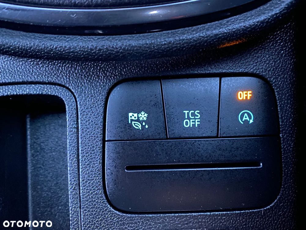 Ford Fiesta 1.0 EcoBoost S&S ACTIVE - 25