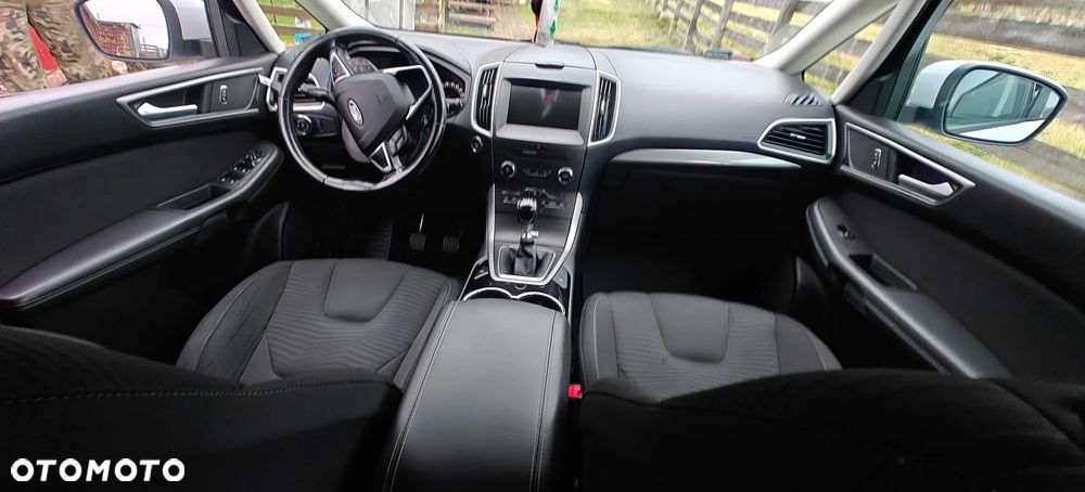 Ford S-Max 2.0 TDCi Trend - 16