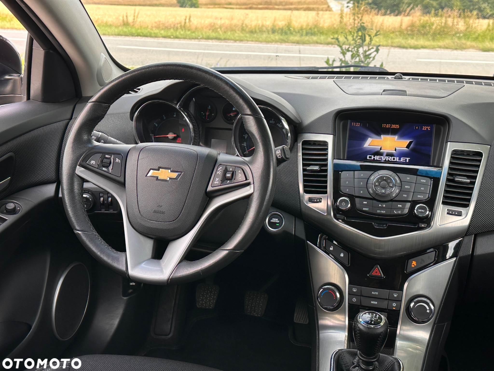 Chevrolet Cruze 1.8 LTZ+ - 23