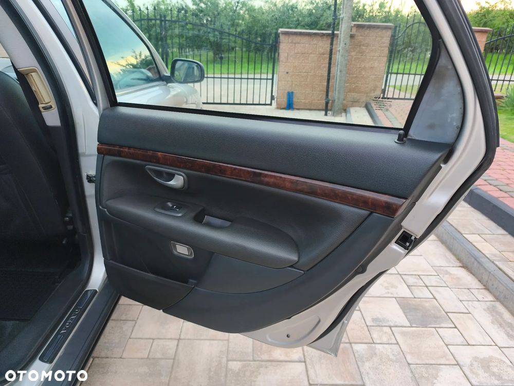 Volvo S80 2.4D Momentum - 30