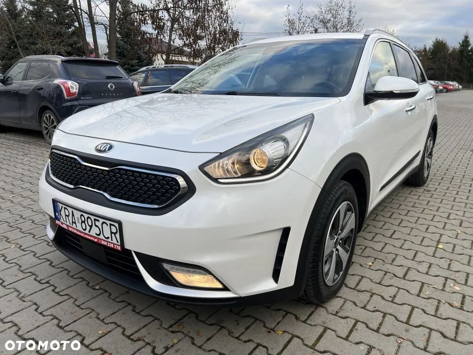Kia Niro - 33