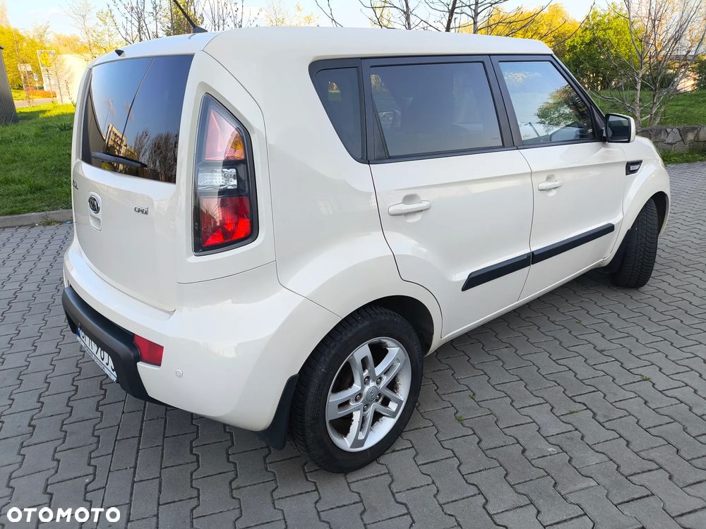 Kia Soul 1.6 CRDI Vision - 17