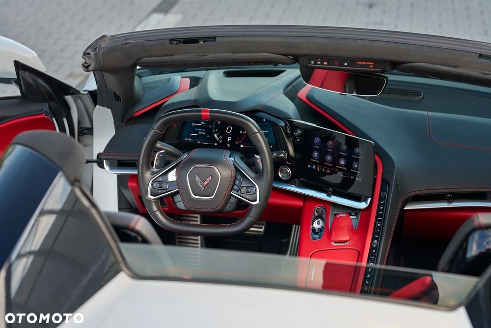 Chevrolet Corvette - 37