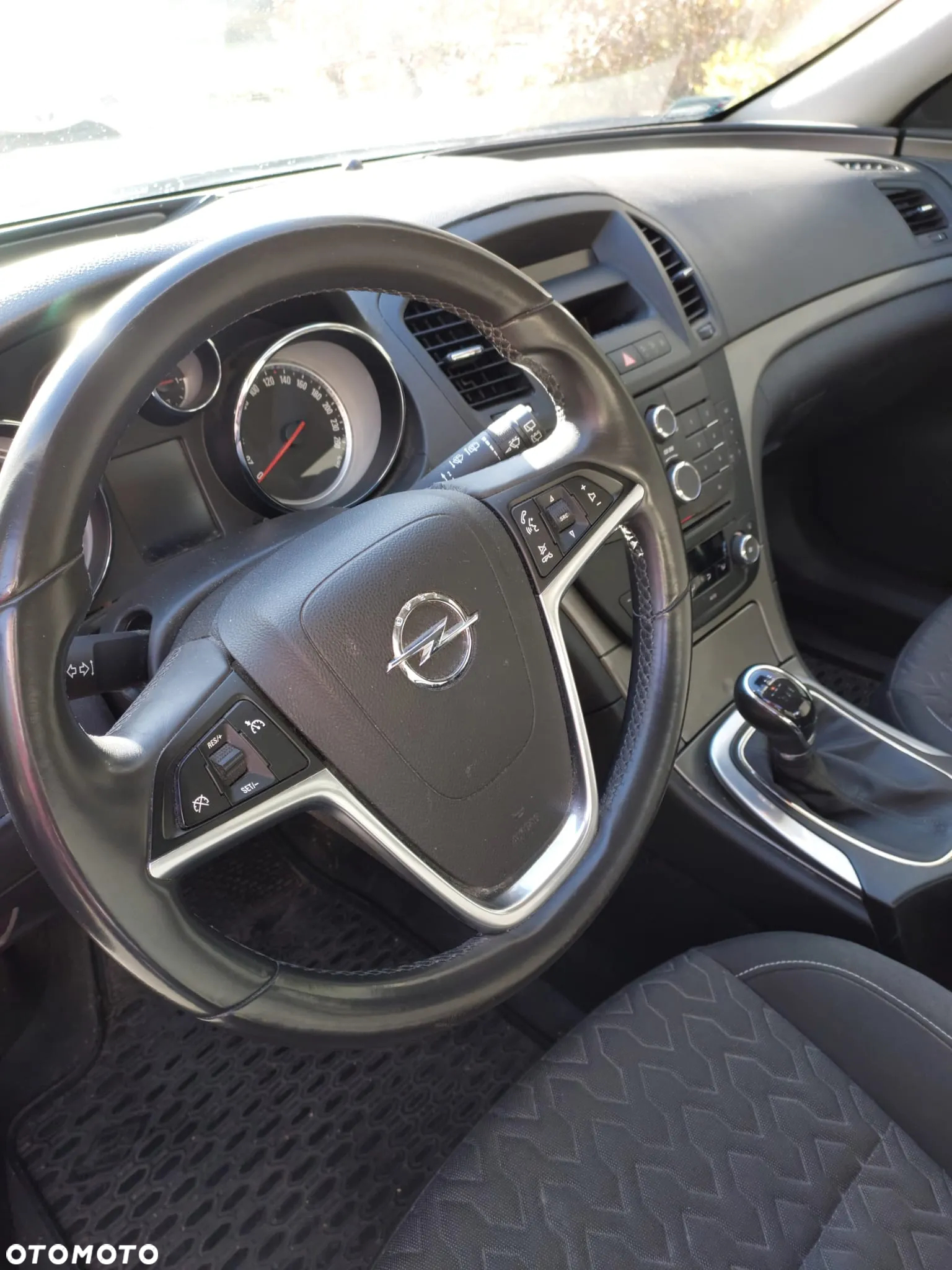 Opel Insignia - 4