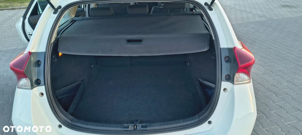 Toyota Auris 1.6 Active - 18