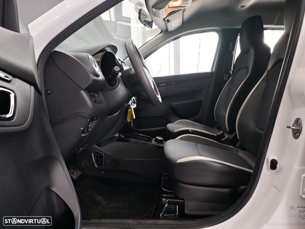 Dacia Spring Comfort Plus - 25