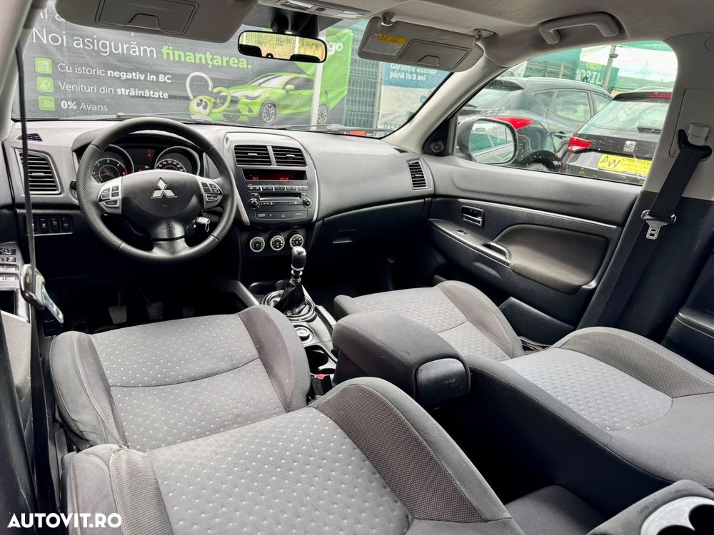 Mitsubishi ASX - 12