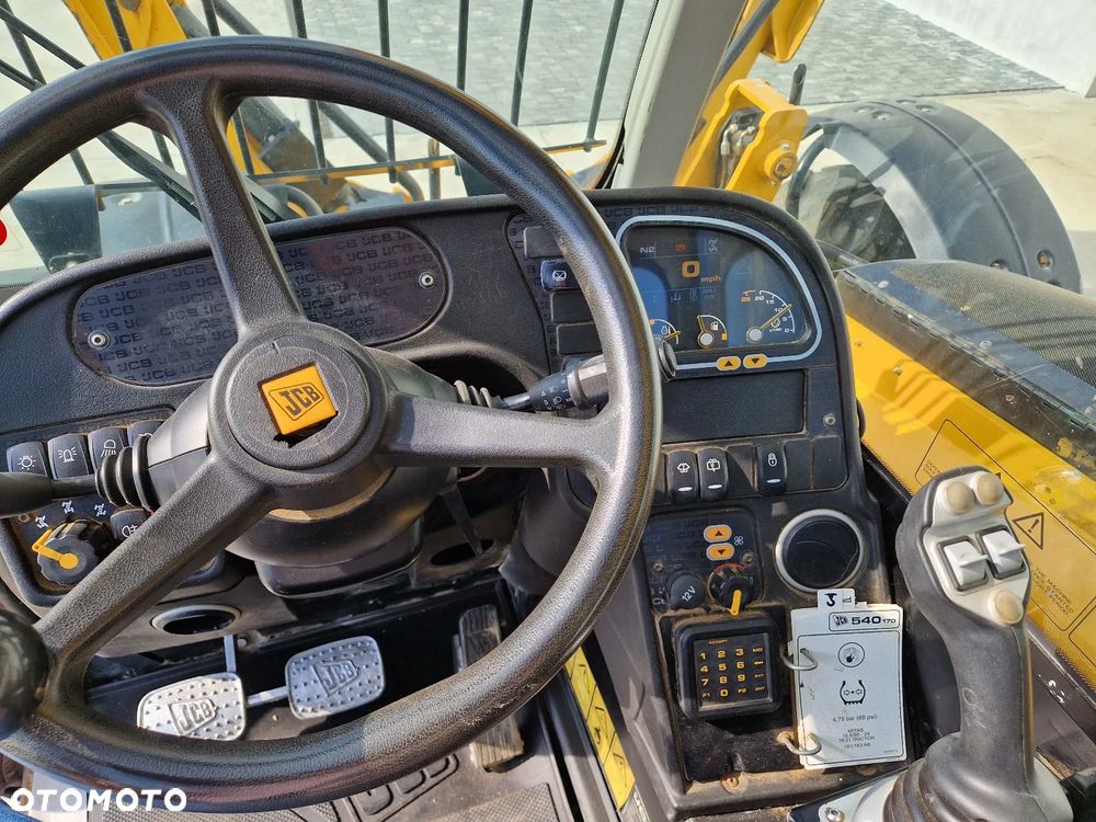 JCB 540-170 MB10 - 12
