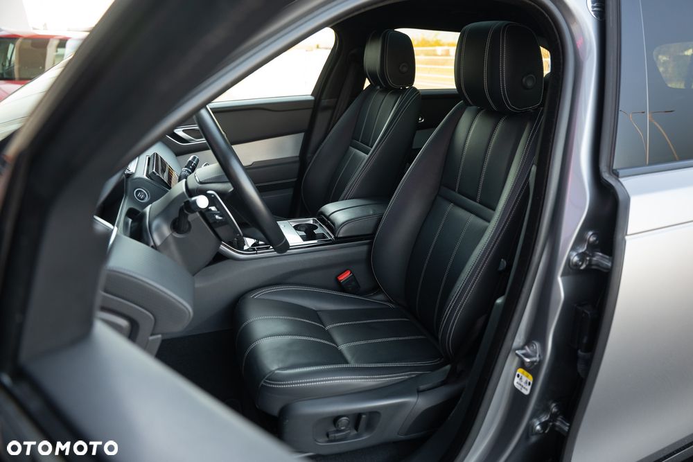 Land Rover Range Rover Velar D200 Dynamic SE - 25