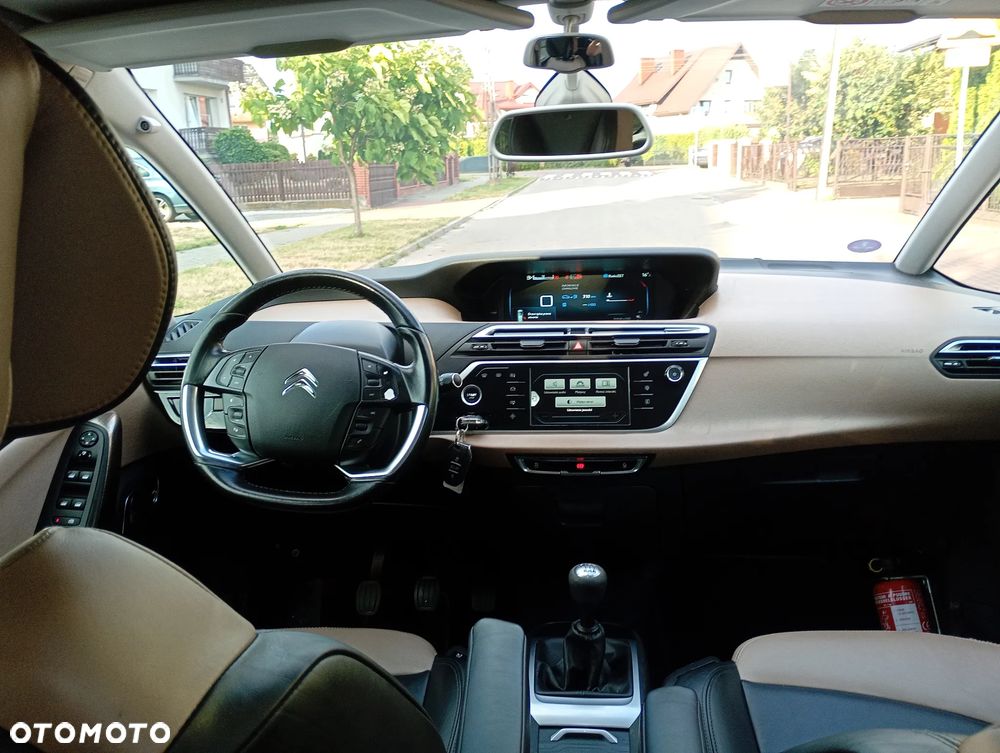 Citroën C4 Grand Picasso 1.6 THP Exclusive - 10
