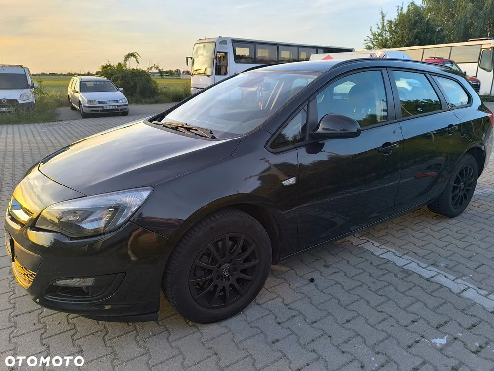 Opel Astra 1.6 CDTI DPF ecoFLEX Start/Stop Edition - 1