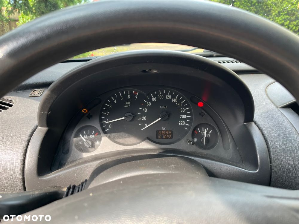 Opel Corsa 1.2 16V Base / Start - 12