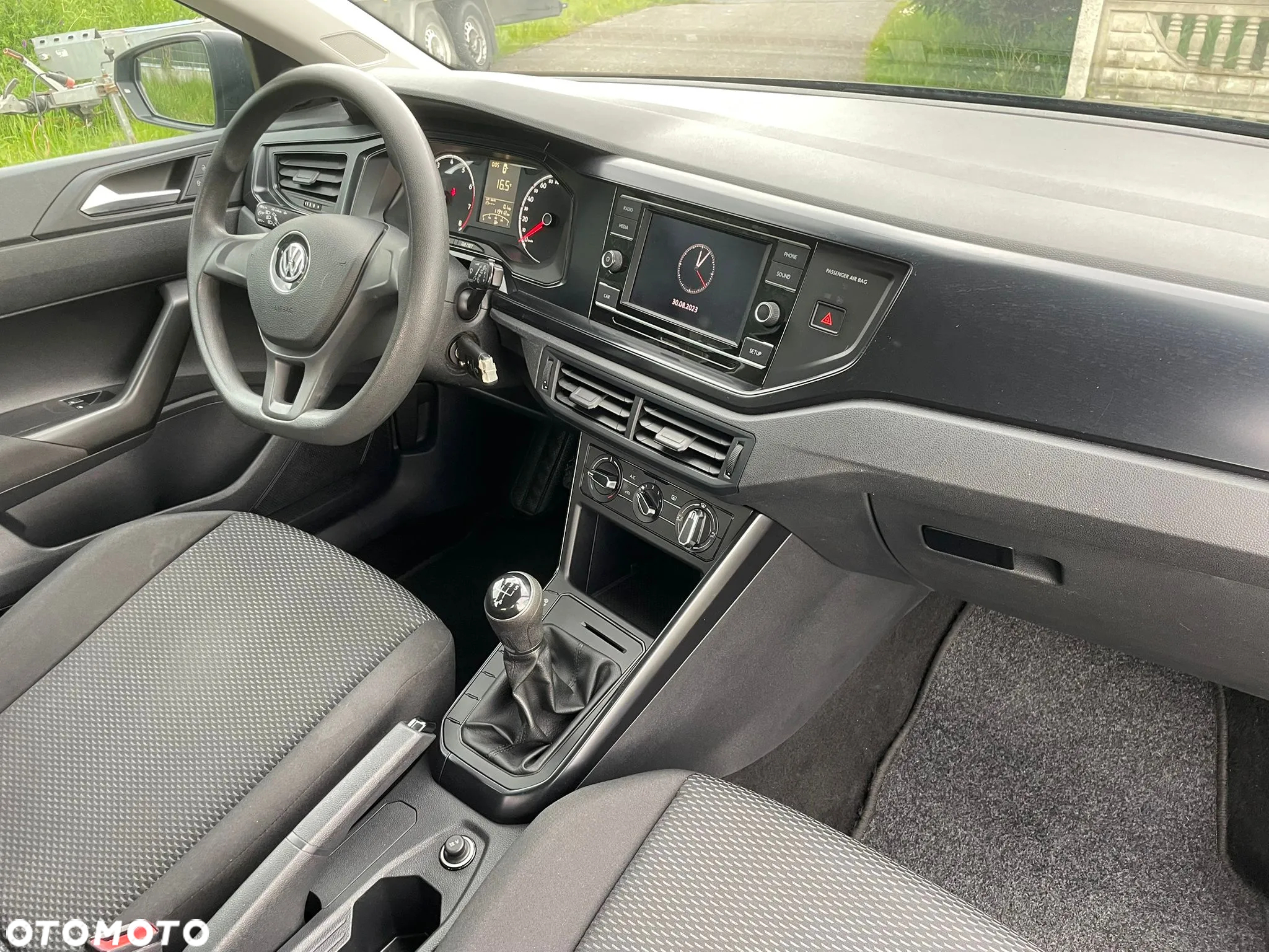 Volkswagen Polo 1.0 Comfortline - 6