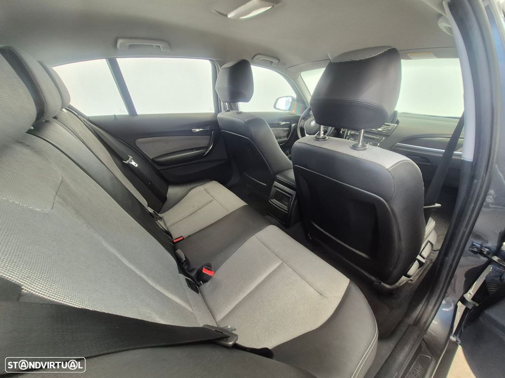BMW 116 d EDynamics Line Urban - 25