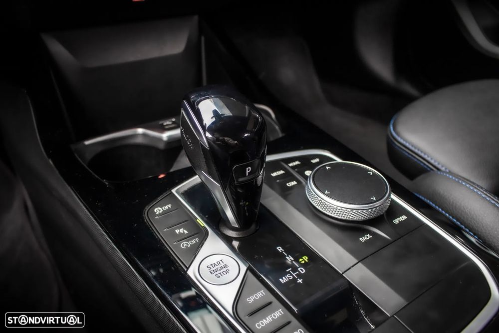 BMW 220 Gran Coupé d Pack Desportivo M - 21