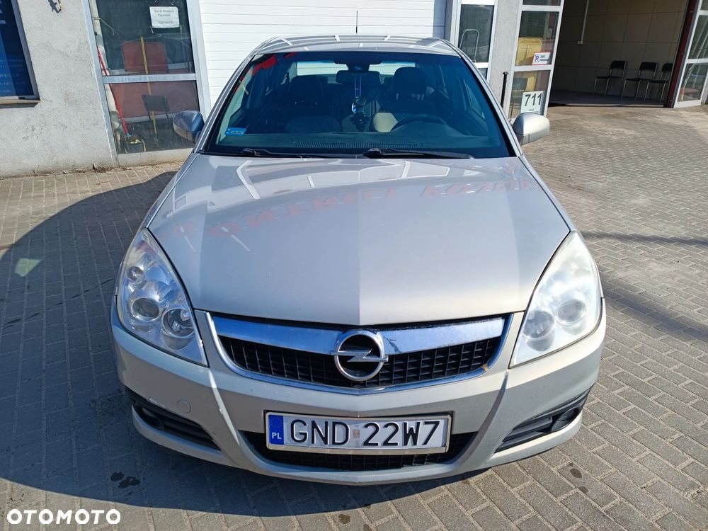 Opel Vectra 1.9 CDTI - 10