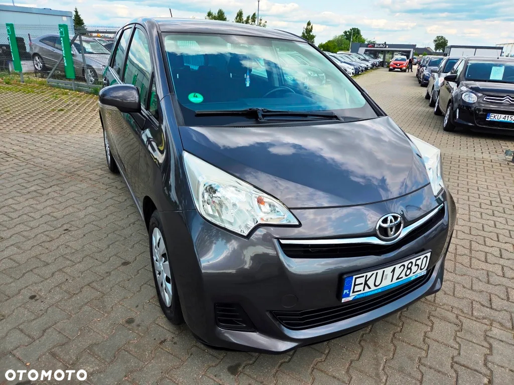 Toyota Verso S 1.33 Premium - 22