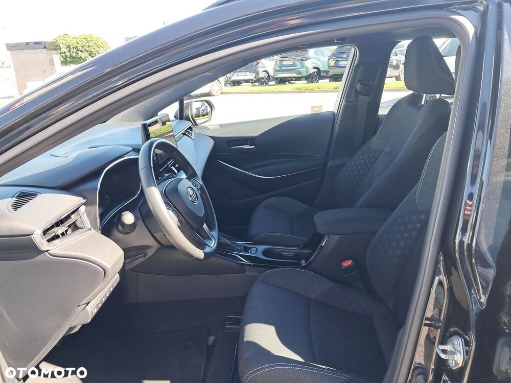 Toyota Corolla 1.8 Hybrid Comfort - 12