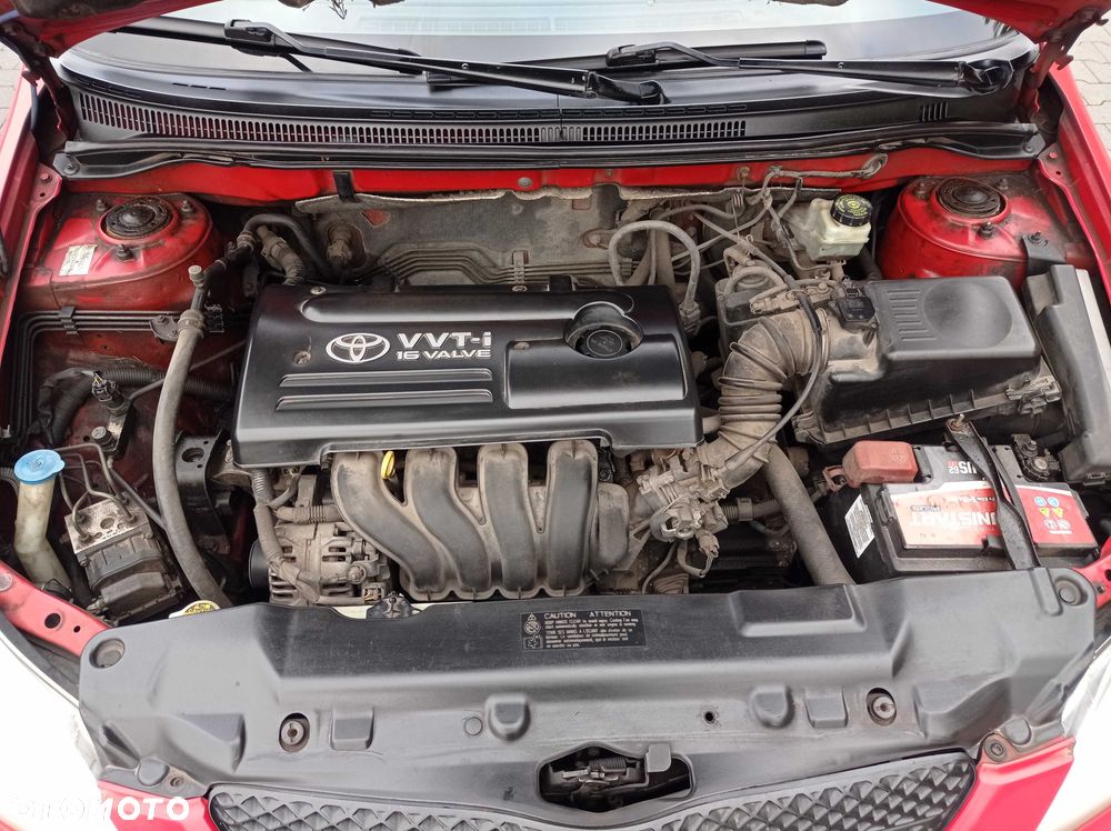 Toyota Corolla - 4