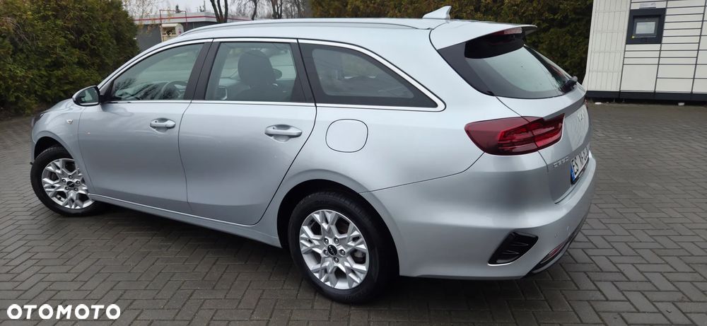 Kia Ceed 1.5 T-GDI OPF Vision - 8