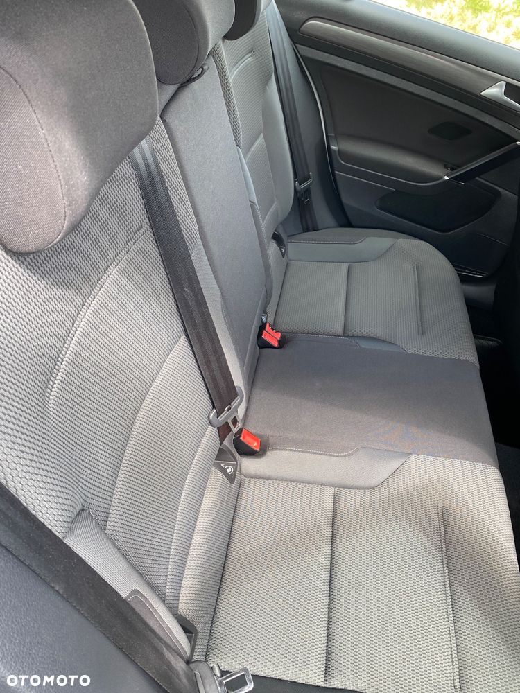 Volkswagen Golf 1.6 TDI BMT Comfortline - 20
