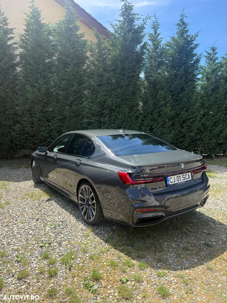 BMW Seria 7 740d xDrive MHEV - 7