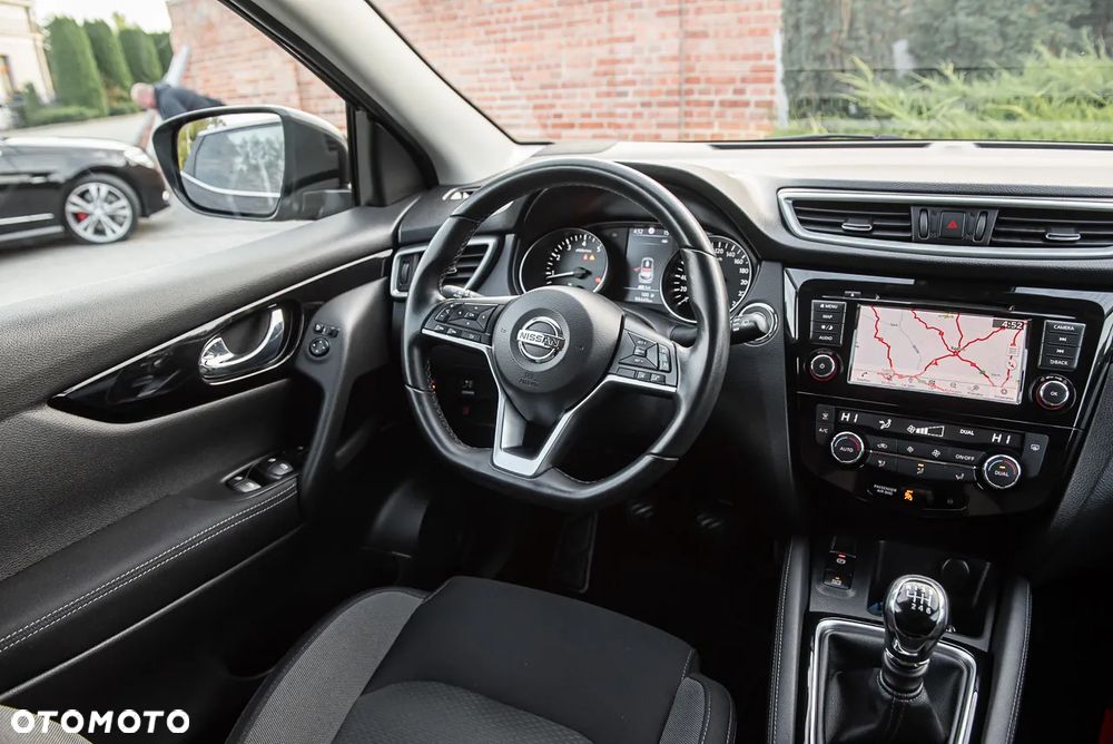 Nissan Qashqai 1.3 DIG-T MHEV Tekna - 25