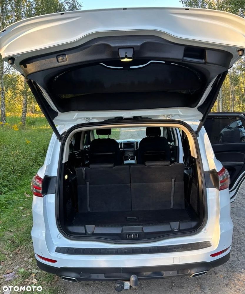 Ford S-Max 2.0 TDCi Titanium PowerShift - 9