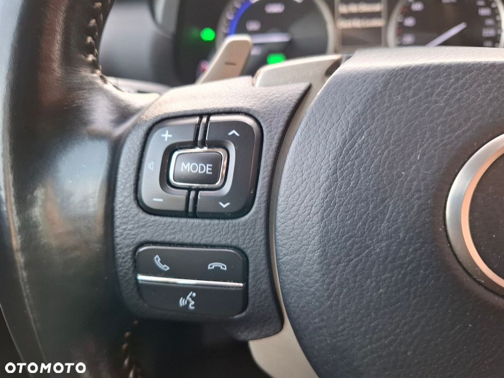 Lexus NX 300h Optimum AWD - 34