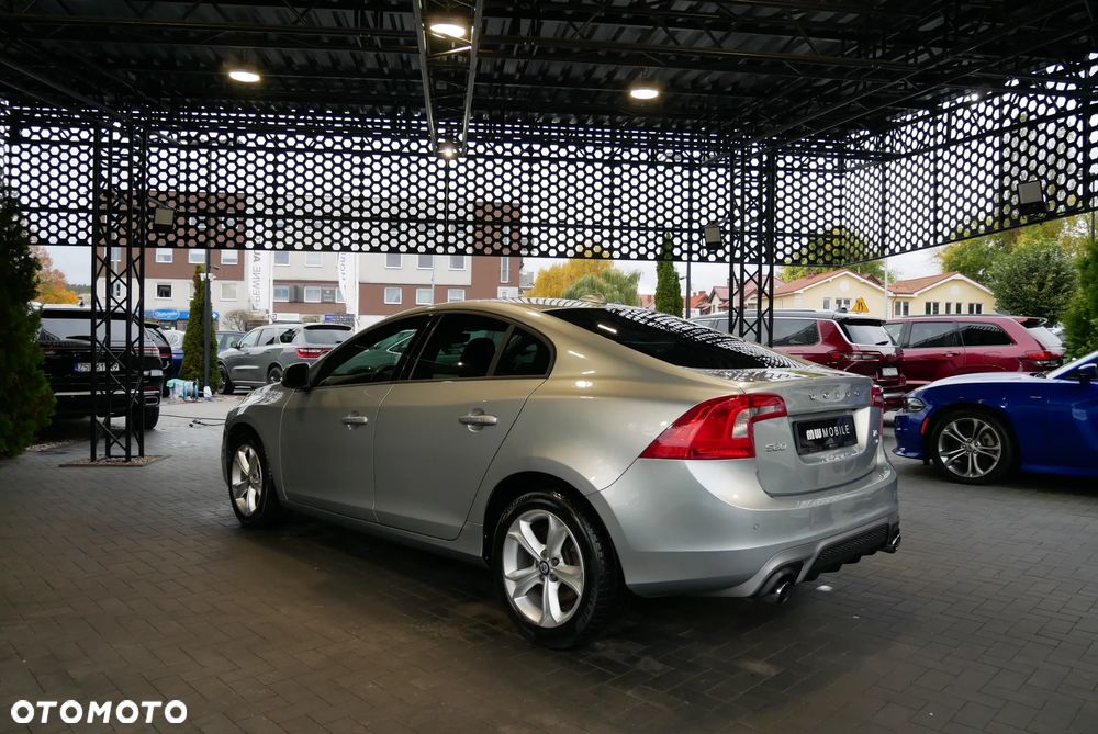 Volvo S60 T5 Geartronic - 4