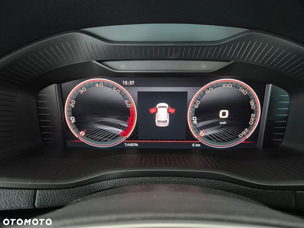 Skoda Karoq 1.5 TSI ACT Sportline DSG - 24