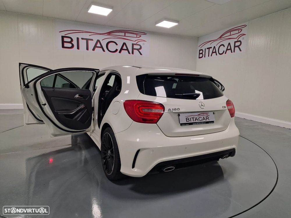 Mercedes-Benz A 180 d AMG Line - 27