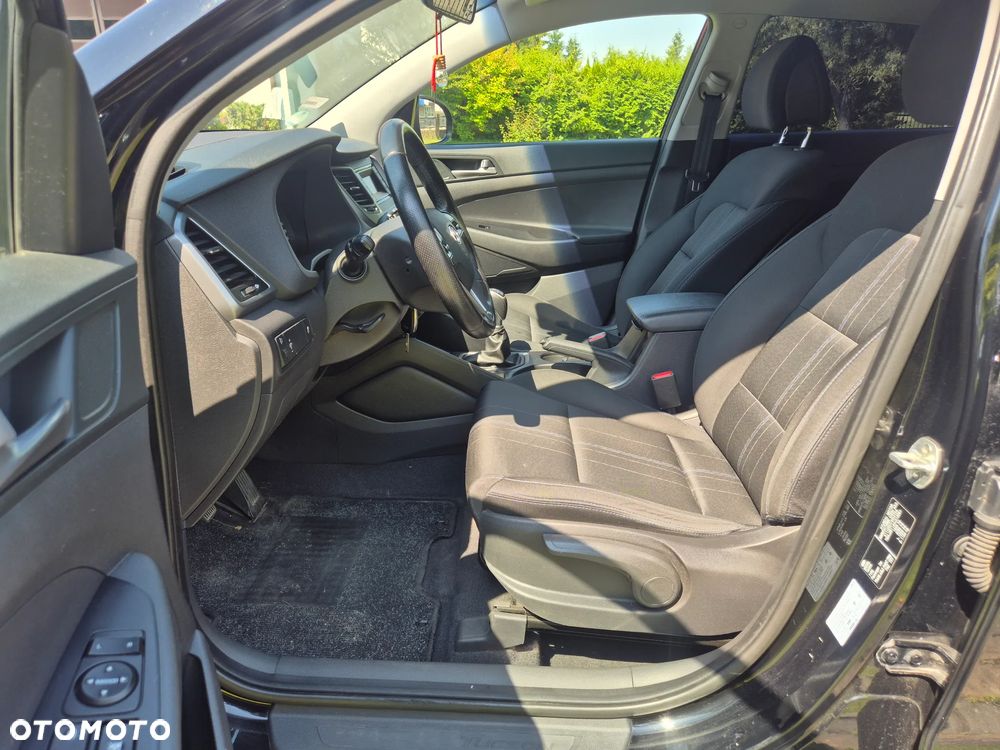 Hyundai Tucson blue 1.6 GDi 2WD Classic - 18